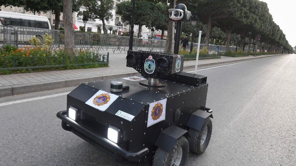 روبوت الشرطة في تونس