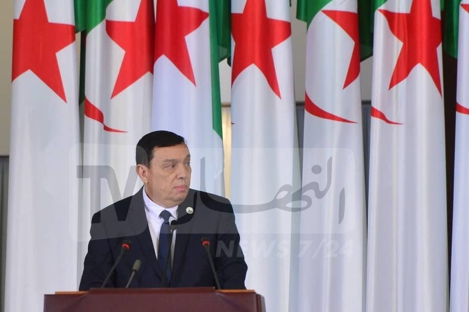 وزير التربية يبحث مع النقابات مصير الموسم الدراسي ويطمئن التلاميذ