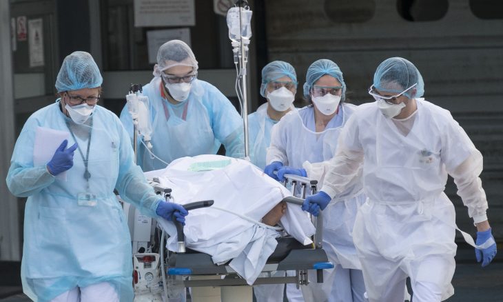 وزير الصحة: فرنسا لم تبلغ ذروة وباء كوفيد-19 بعد