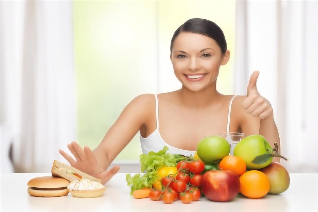 للوقاية من كورونا.. 8 عادات غذائية صحية التزم بها أثناء العزل المنزلي