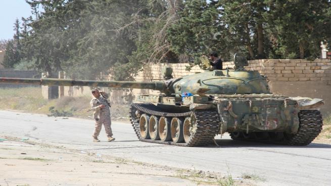 قوات "الوفاق" الليبية تستعيد أبوقرين وتسقط 3 طائرات لحفتر