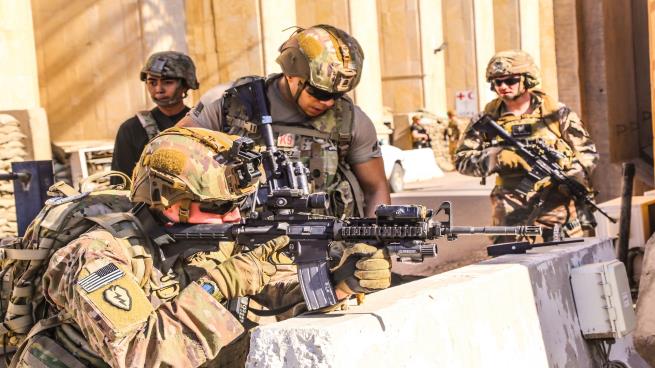 هجوما التاجي يحرجان بغداد: تورط ضابط عراقي و"النجباء"