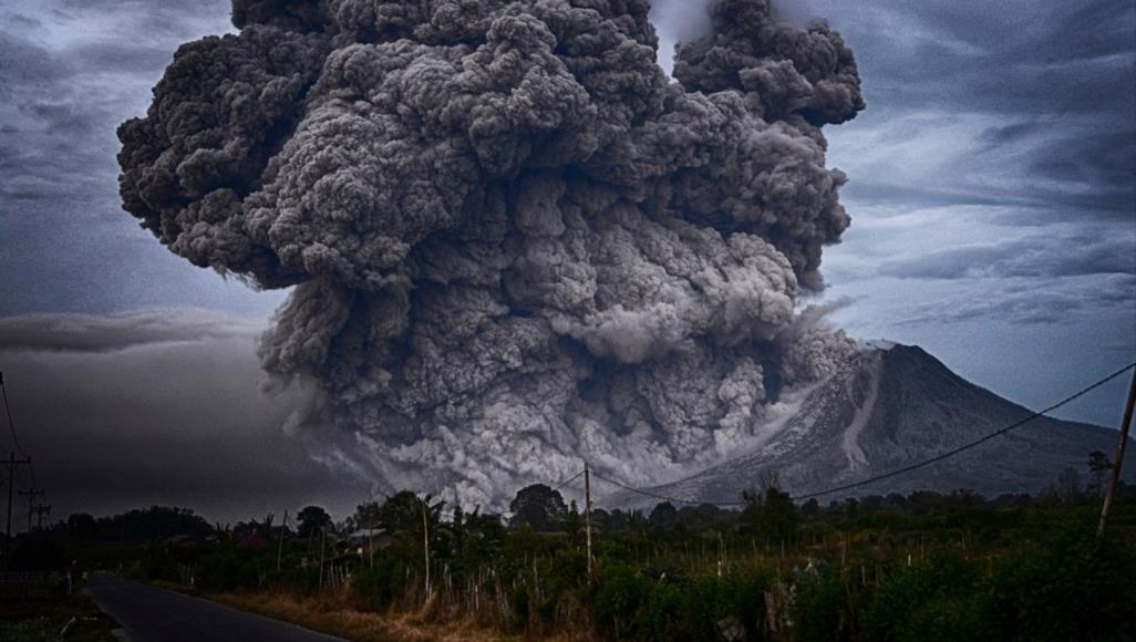 لبركان "أناك كراكاتوا" ثورات متكررة من بينها ثورانه سنة 2008 (بيكسابي)