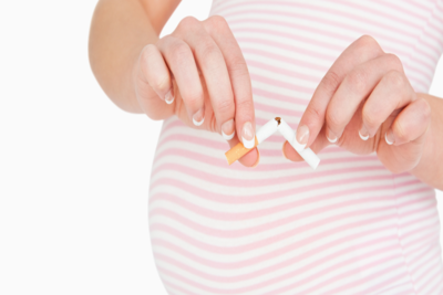 مضاعفات التدخين أثناء الحمل على الأم والطفل