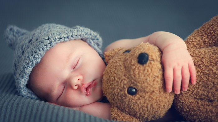 طبابة نت - معدَّل النوم الطبيعي للطفل حديث الولادة
