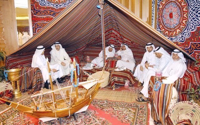 الخيمة الرمضانية أحد مظاهر الإحتفال برمضان في الكويت