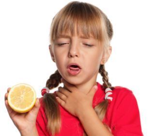 الليمون يعالج التهاب الحلق