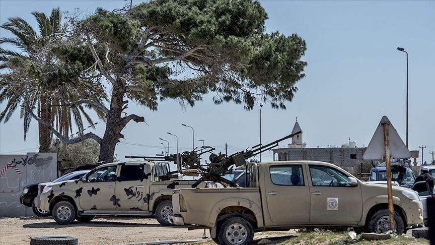 ليبيا.. غارات حكومية تستهدف فلول حفتر في قاعدة "الوطية"