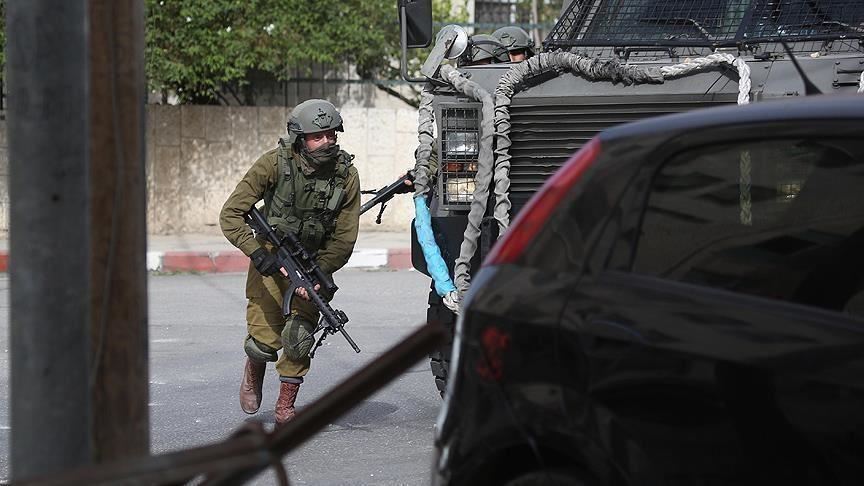 إصابة جنديين إسرائيليين طعنا بسكين في قاعدة عسكرية (قناة إخبارية)