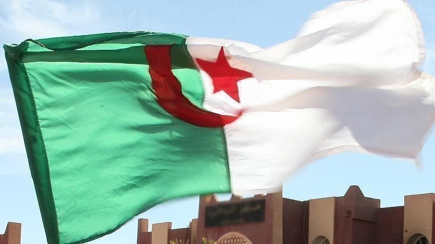الجزائر تشرع في إحصاء آثار كورونا الاقتصادية