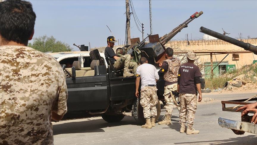 الحكومة الليبية: 17 ضربة جوية استهدفت مليشيات حفتر في ترهونة