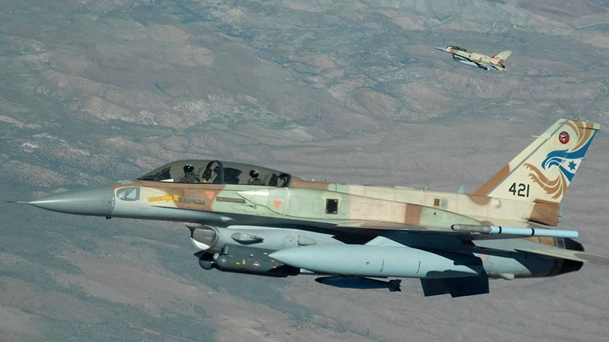 الطيران الإسرائيلي يحلق بكثافة في الأجواء اللبنانية