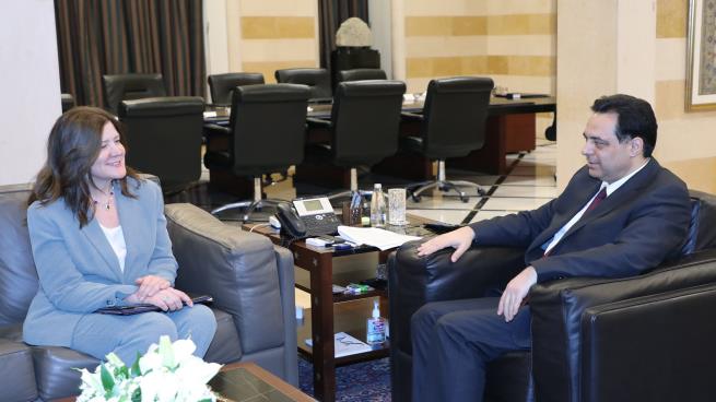 لقاء مثقل بالشروط بين رئيس حكومة لبنان والسفيرة الأميركية