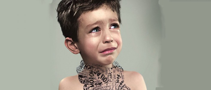 العنف اللفظي الموجه للطفل سلوك يجهل الأبوين خطره