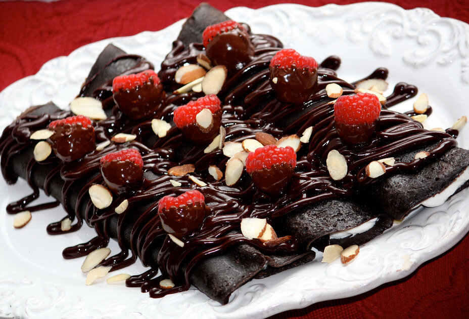 طريقة عمل الكريب الحلو بالشوكولاتة