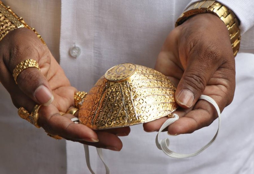 هندي يصنع كمامة من الذهب للوقاية من كورونا: سعرها 4 آلاف دولار ...