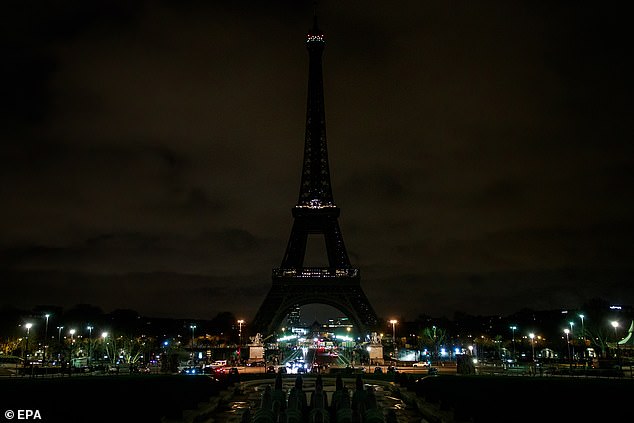 Other countries across the world followed suit, with the Eiffel Tower in Paris also dimming its lights in respect for the dead