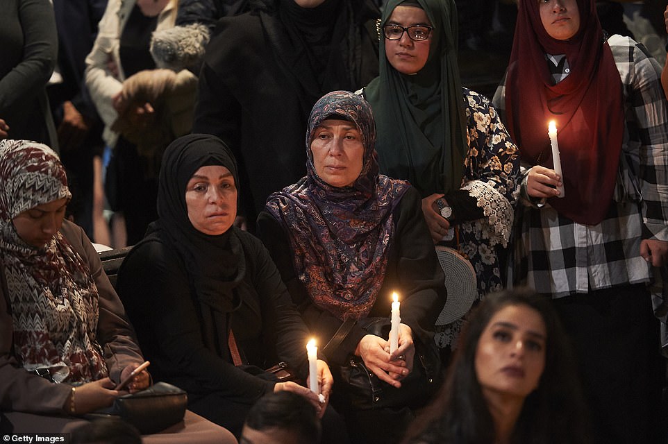 Mourners across Australia have gathered in major cities to pay their respects to victims of the Christchurch attacks