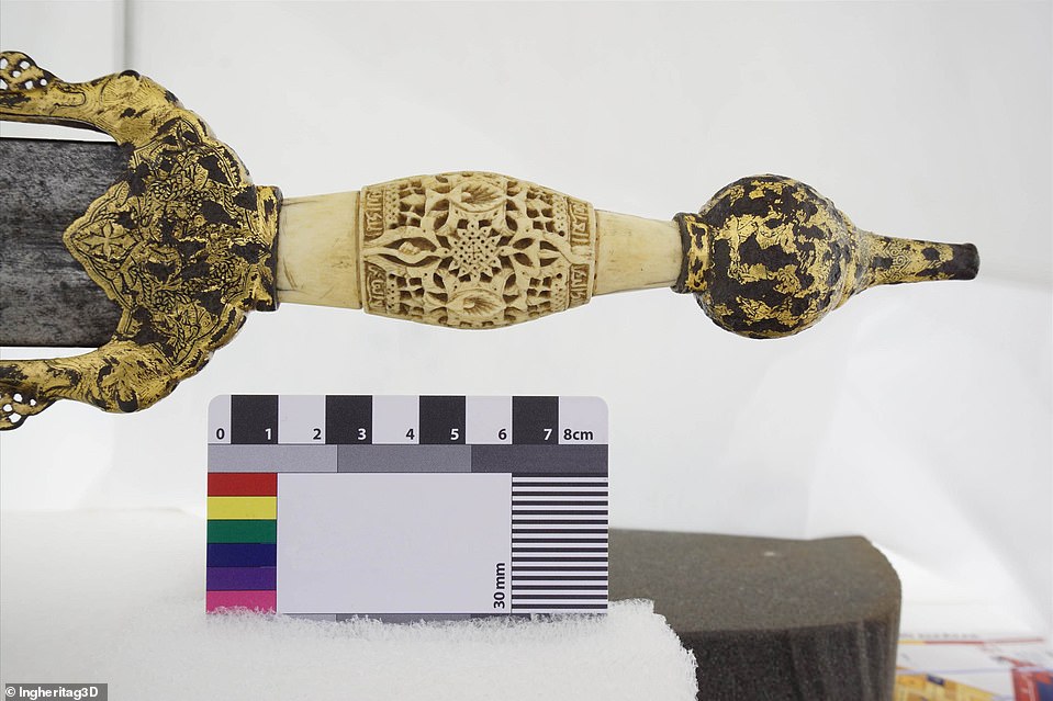 Images and drawings of the sword's opulent grip (pictured) were combine with the sword to give users the most detailed view of the entire weapon as possible. Detailed images were taken from all angles using a technique called photogrammetry. These were then overlapped and stitched together using sophisticated computer software