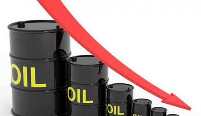 إنخفاض أسعار النفط بعد إصابة ترامب بفيروس كورونا