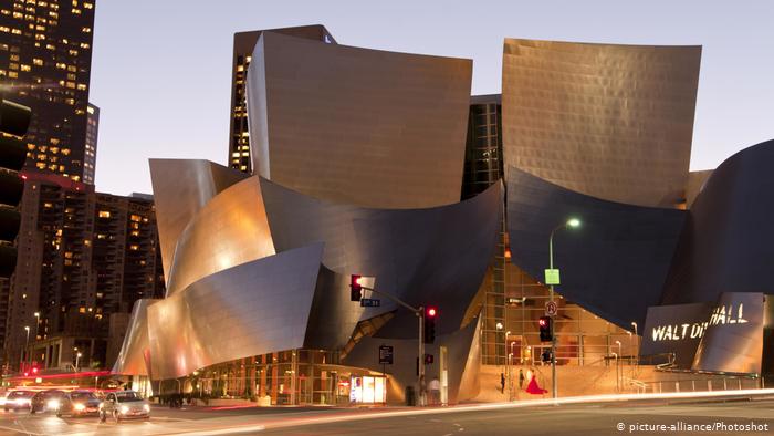 Disney Concert Hall in Los Angeles (picture-alliance/Photoshot)