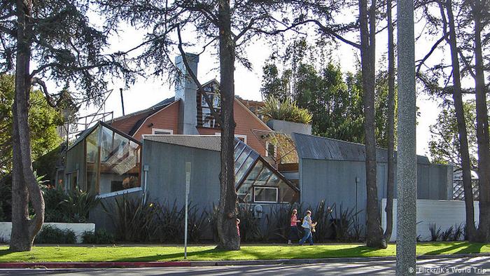 USA Frank Gehry's Haus in Santa Monica ( Flickr/IK's World Trip)