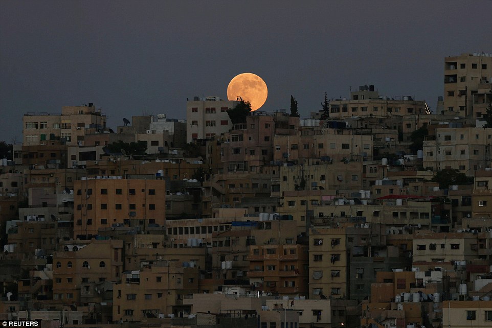 The Blood Moon was clearly visible for people living in Amman, Jordan this evening 