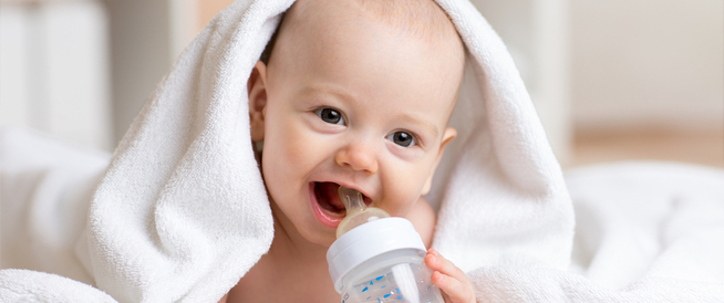 أعراض الجفاف عند الرضع