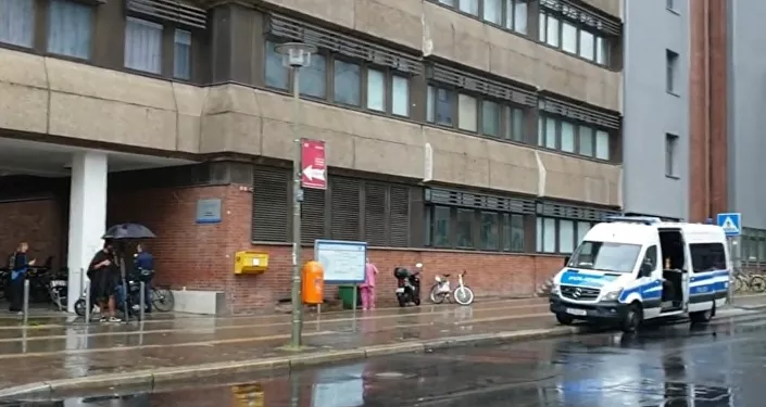 سيارة إسعاف تقف أمام مشفى شاريتي في برلين في ألمانيا، أغسطس 2020
