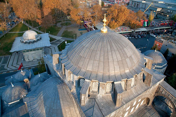 قباب مسجد قليج على باشا