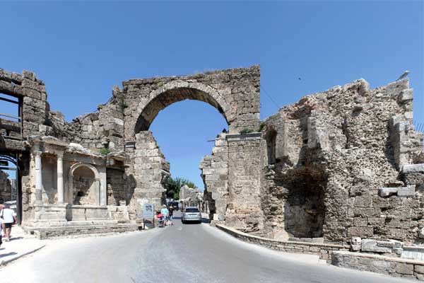 مدينة سيدا الاثرية جنوب تركيا