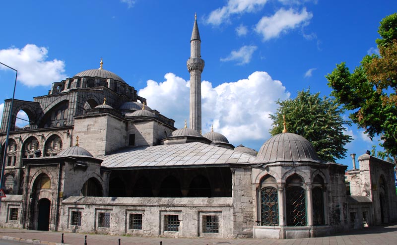 مسجد قليج على باشا