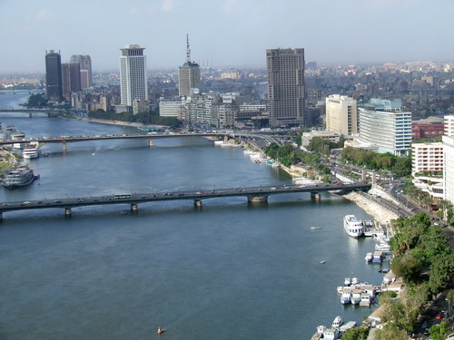 العمران على ضفاف النيل