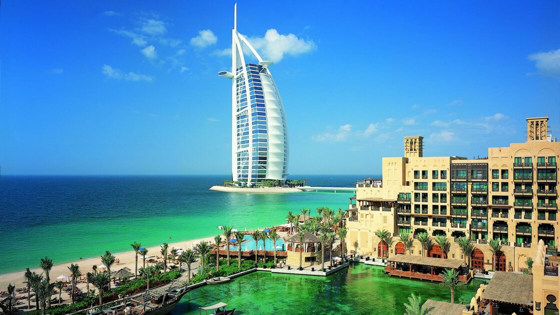 عروض الخلف للسفر والسياحة إلى دبي - مدة 5 أيام - السعر 909 $