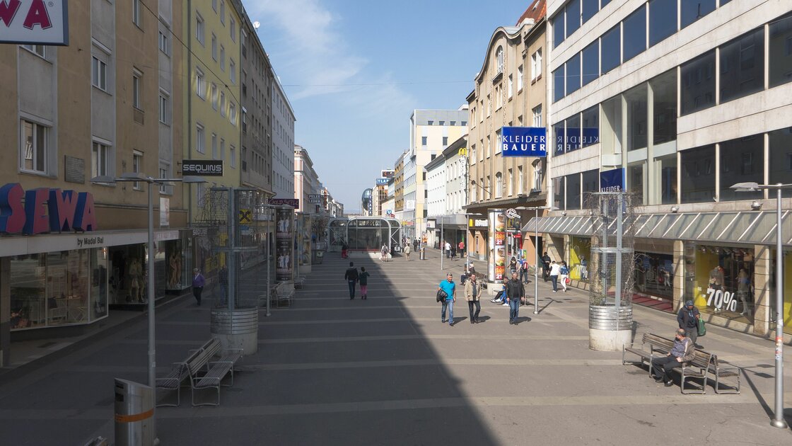 شارع فافوريتن شتراسيه في فيينا