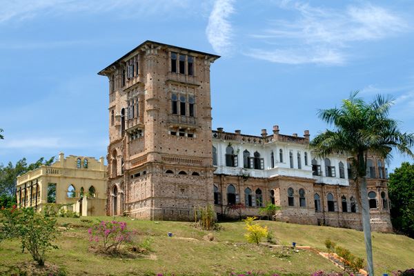 تاريخ بناء القلعة