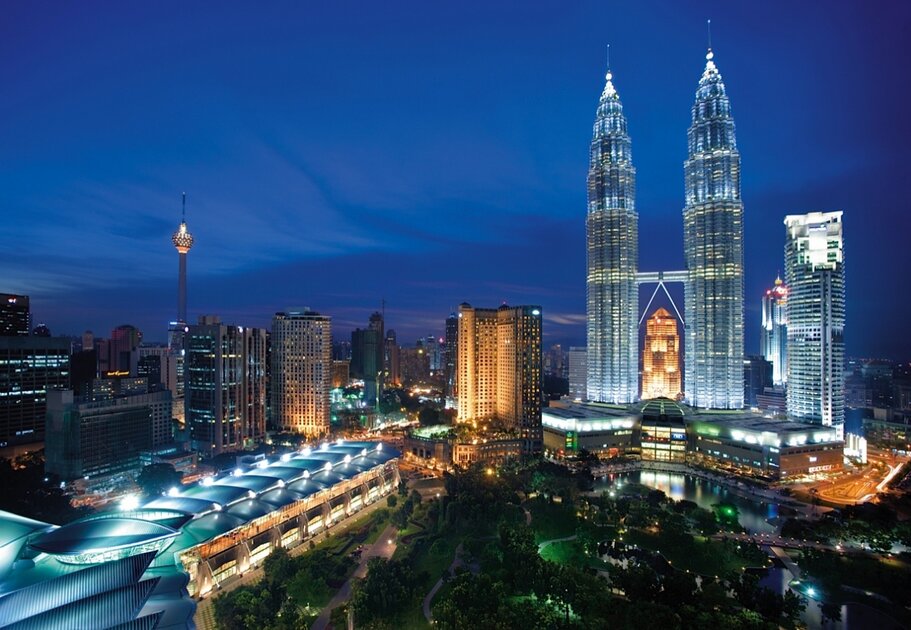 عروض الخلف للسفر والسياحة إلى ماليزيا - مدة 15 أيام