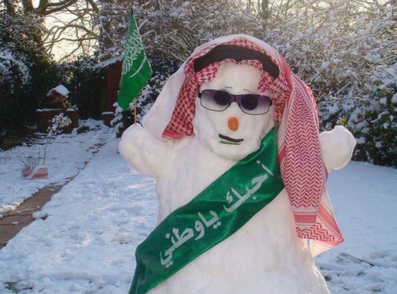 رجل الثلج يزور مناطق المملكة