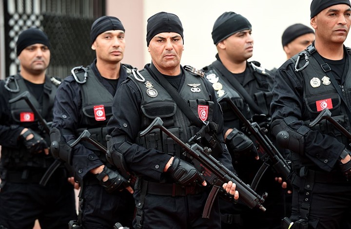 إدانات واسعة بتونس بعد اعتداء الأمن على محتجين وصحفيين