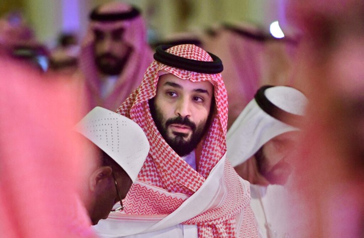 اعتقال أكثر من 200 موظف حكومي بالسعودية متهمين بالفساد