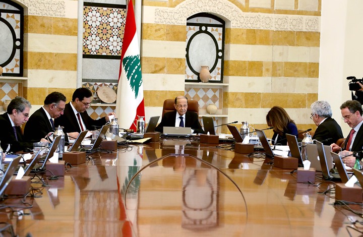 عون يطالب البرلمان بمناقشة الأوضاع المعيشية والاقتصادية