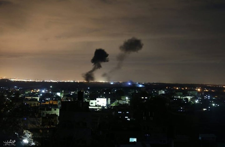 الاحتلال يقصف مواقع للمقاومة في غزة.. والأخيرة ترد (شاهد)