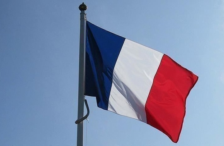 فرنسا تنفي استعدادها لترك مقعدها في مجلس الأمن