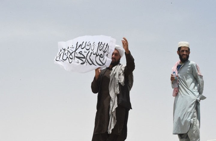 نجل ابن لادن يناشد طالبان عدم اللجوء لـ"الثأر"