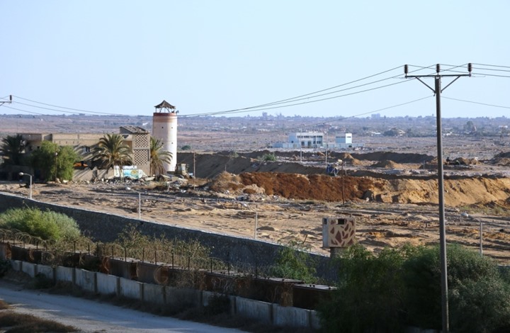 استشهاد عمال فلسطينيين داخل نفق تجاري جنوب قطاع غزة