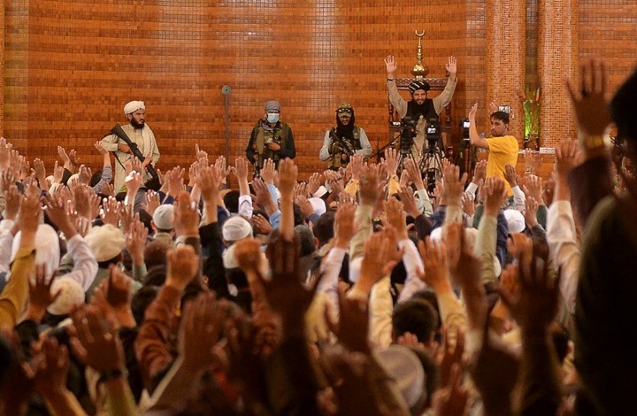 متحدث باسم طالبان: لا حاجة لوجود المرأة بمجلس الوزراء