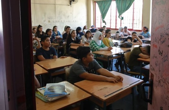 مدارس لبنان تفتح أبوابها الشهر المقبل رغم انهيار الاقتصاد