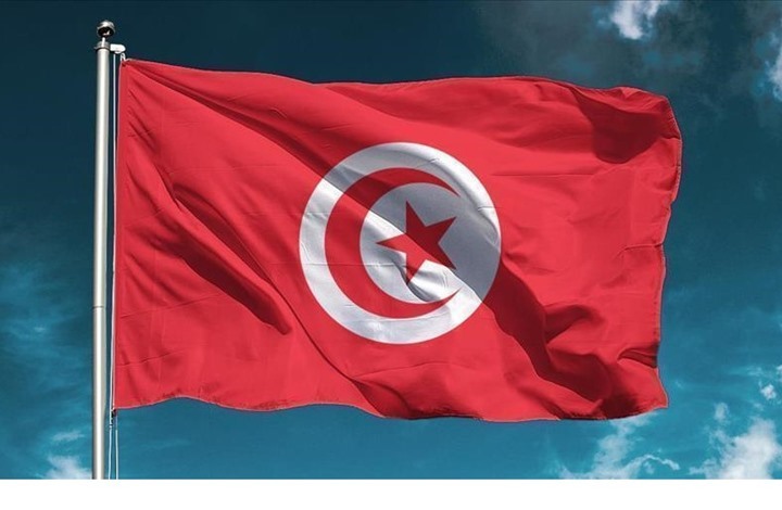 "أمل" التونسي متمسك بفصل السلطات وعودة المؤسسات الشرعية