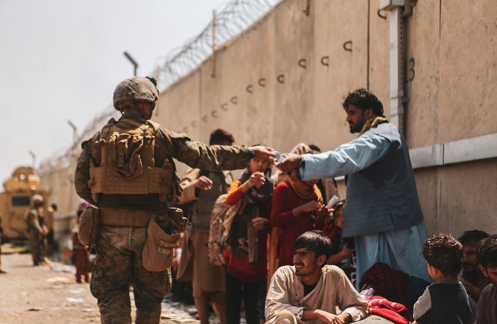 طالبان تطالب واشنطن بإنهاء عمليات الإجلاء وترك الخبراء