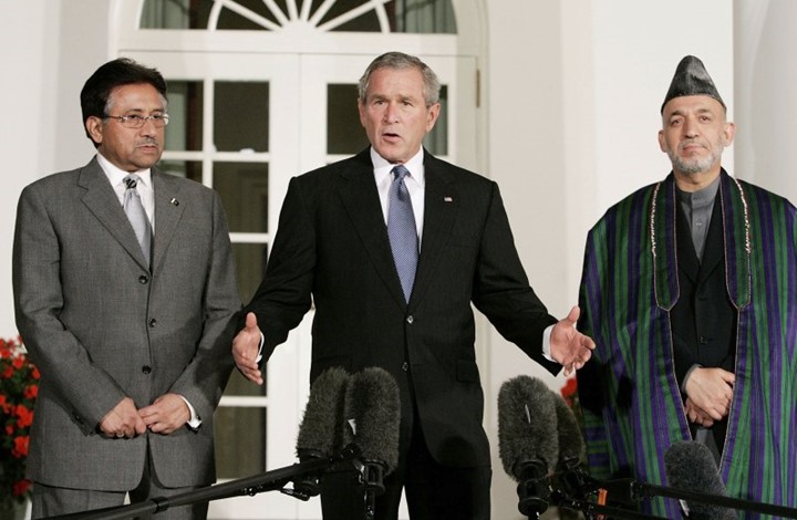 الخارجية الصينية تنشر مشهد إعلان بوش سقوط طالبان قبل 20 عاما